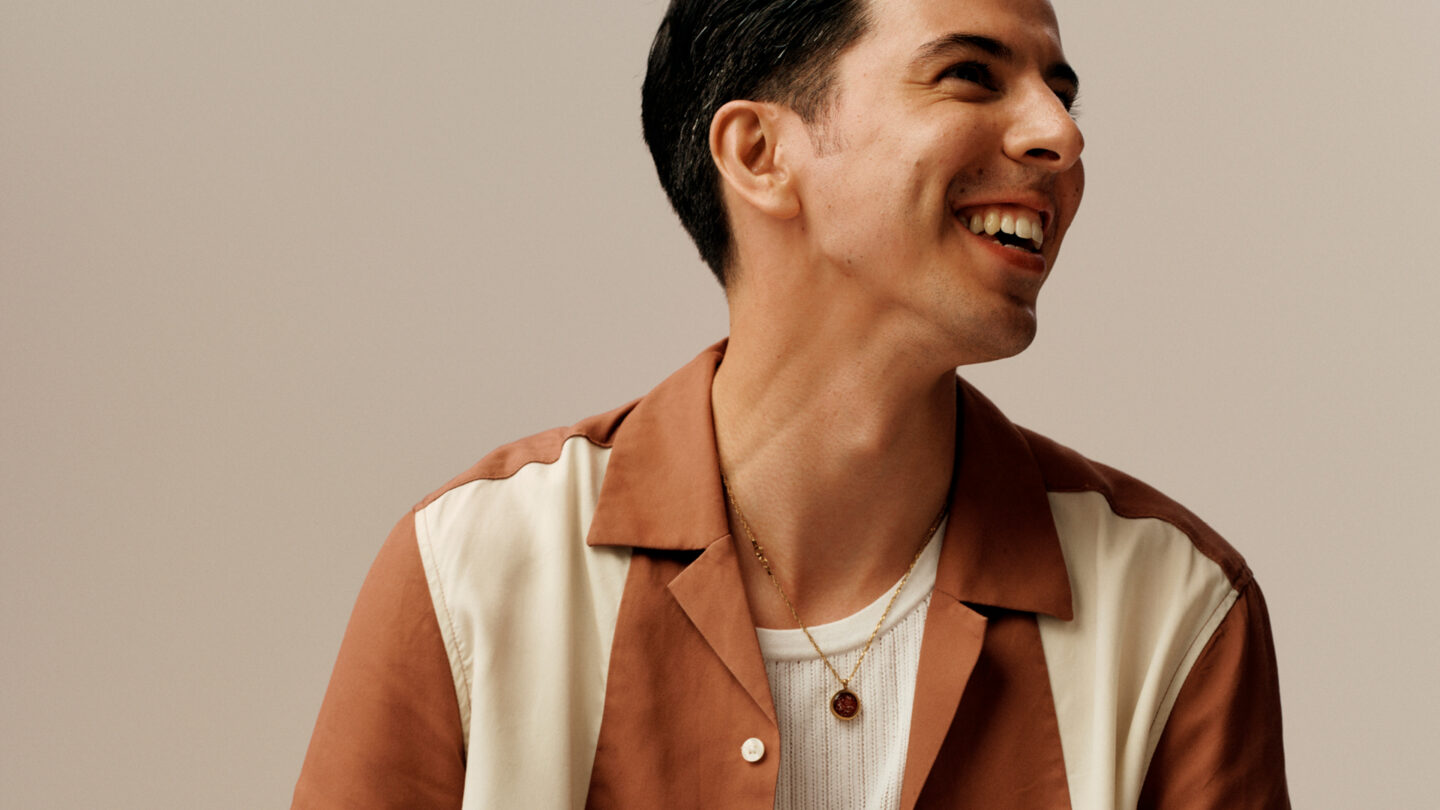 Explore work areas at H&M and start your journey with us.