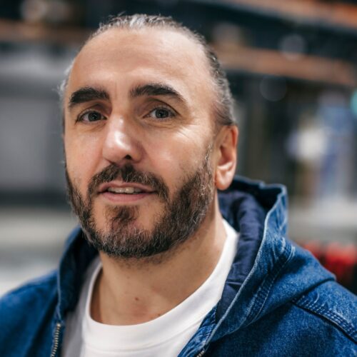 Porträtt av Logistics Specialist på H&M